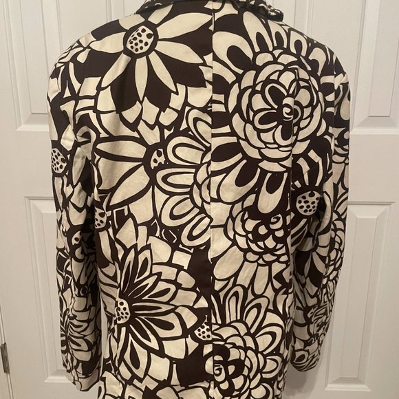 Chico's Ivory and Brown Floral Jacket, Size 3 - Picture 5 of 6